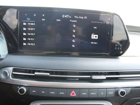 Used 2025 Hyundai Palisade SEL FWD image 35