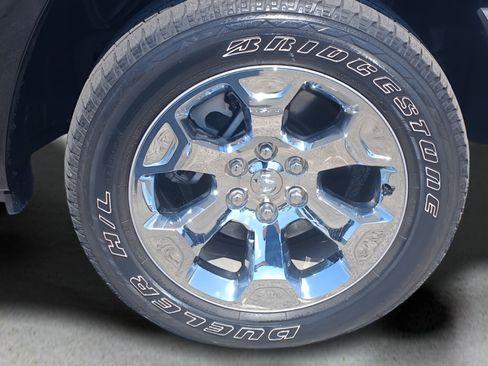 Used 2025 RAM 1500 Big Horn AWD/4WD image 28