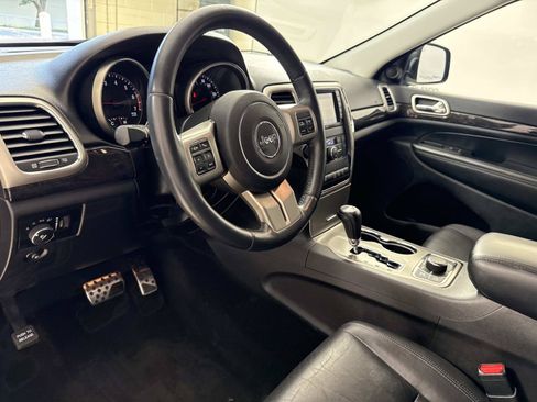 Used 2012 Jeep Grand Cherokee Altitude AWD/4WD image 20