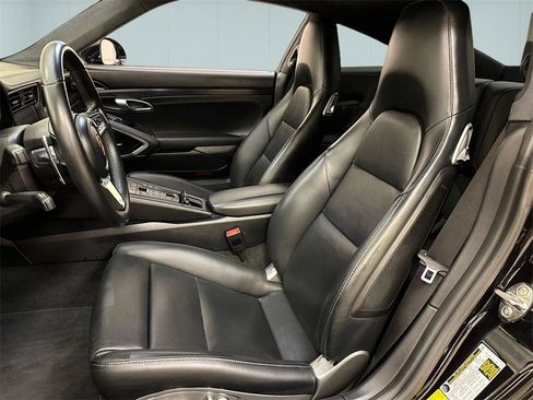 Used 2019 Porsche 911 Carrera GTS image 5