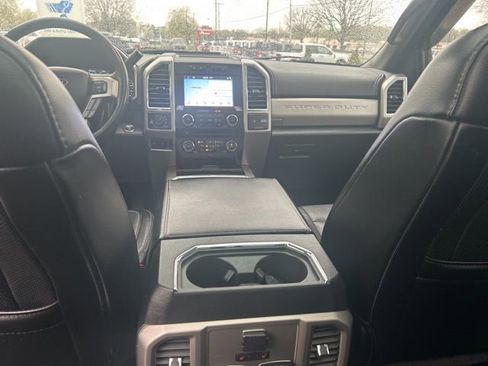 Used 2018 Ford F350 Lariat w/ Lariat Ultimate Package AWD/4WD image 19