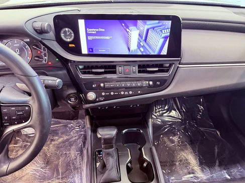 Certified 2023 Lexus ES 350 w/ Premium Package FWD image 24