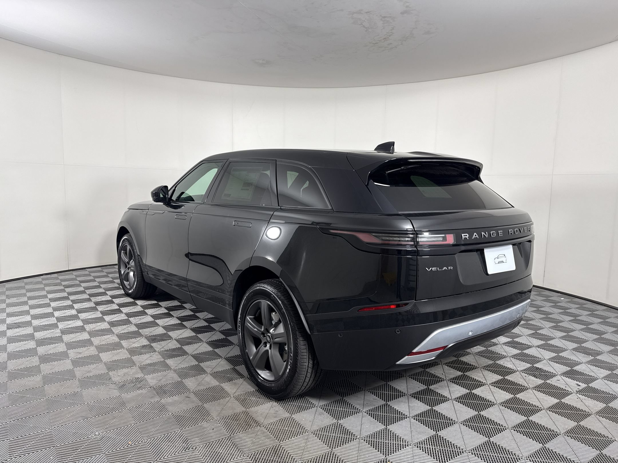New 2026 Land Rover Range Rover Velar S AWD/4WD image 3