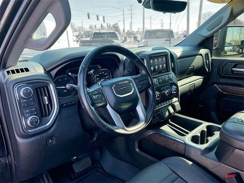Used 2021 GMC Sierra 3500 Denali w/ Denali Black Diamond Edition image 36