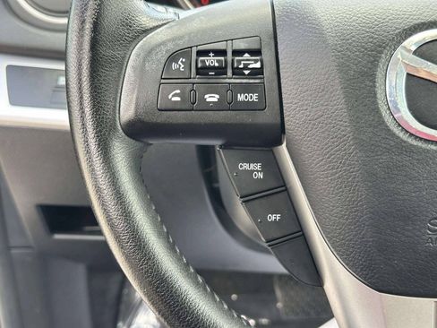 Used 2011 MAZDA MAZDA3 s Sport FWD image 36