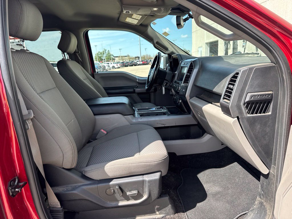 Used 2020 Ford F150 XLT w/ Equipment Group 302A Luxury AWD/4WD image 5