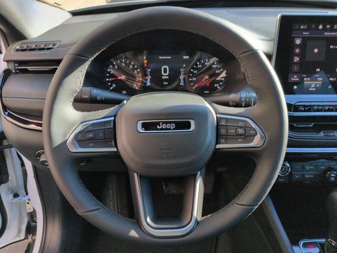 New 2026 Jeep Compass Limited image 12