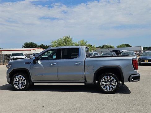 Used 2025 GMC Sierra 1500 Denali w/ Denali Reserve Package AWD/4WD image 2