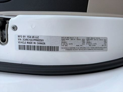 Used 2023 Chrysler Voyager LX FWD image 50