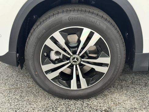 Certified 2026 Mercedes-Benz GLA 250 4MATIC image 8