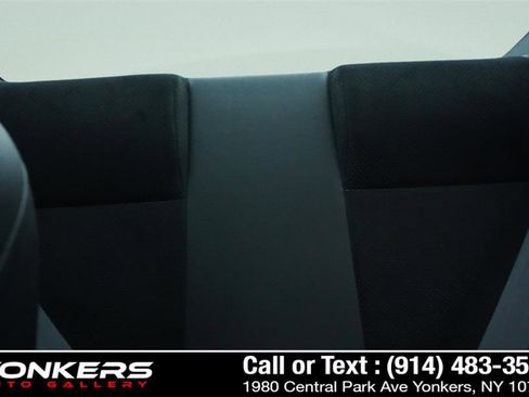 Used 2023 Toyota GR86 Premium image 37