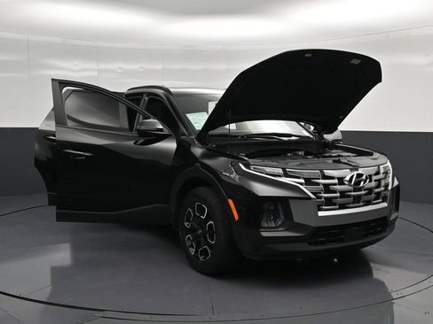 Used 2023 Hyundai Santa Cruz SEL Premium AWD/4WD image 35