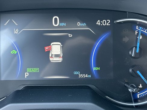 Certified 2025 Toyota RAV4 XLE image 22