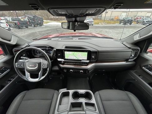 Used 2022 GMC Sierra 1500 Elevation w/ X31 Off-Road Package image 3