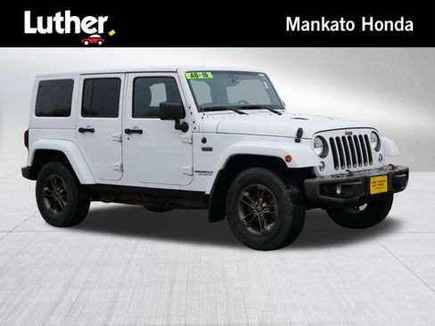 Used 2016 Jeep Wrangler Unlimited Sahara image 1