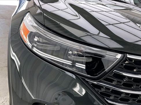 Used 2023 Ford Explorer XLT w/ Equipment Group 202A image 25