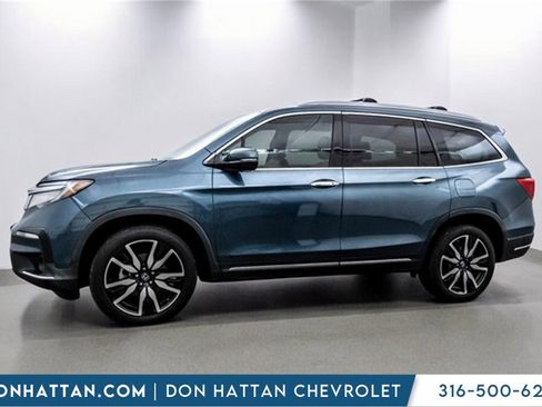 Used 2019 Honda Pilot Touring image 2