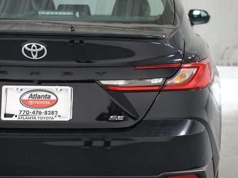 Certified 2025 Toyota Camry SE image 10