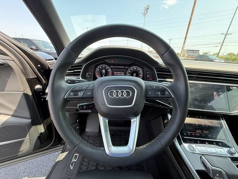 Used 2025 Audi Q7 3.0T Prestige AWD/4WD image 16