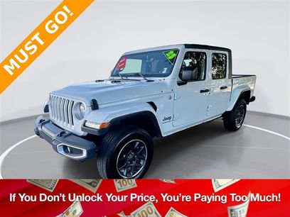 Used 2023 Jeep Gladiator Overland