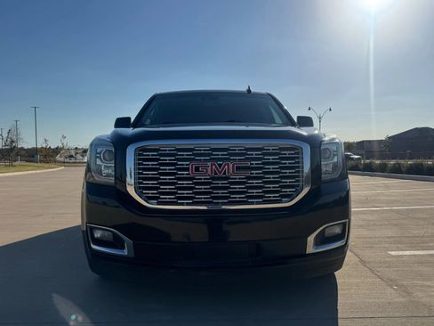 Used 2018 GMC Yukon XL Denali w/ Open Road Package image 2