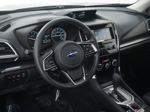 Used 2023 Subaru Forester Premium image 25