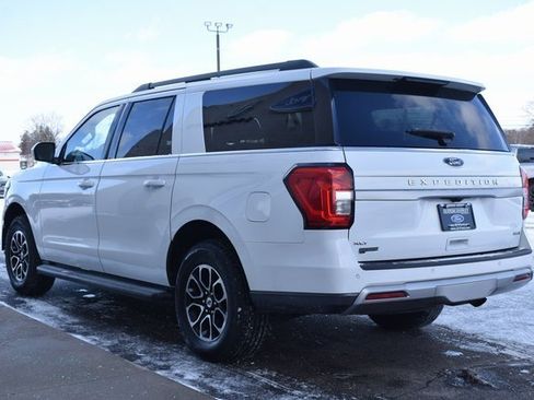 Used 2023 Ford Expedition Max XLT image 10