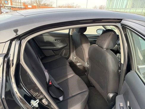 Used 2025 Nissan Sentra S image 12