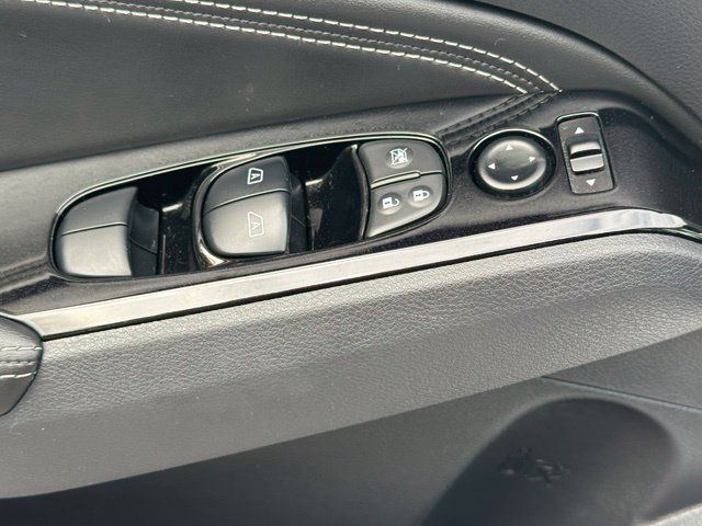 Used 2020 Nissan Altima 2.5 SL AWD/4WD image 18