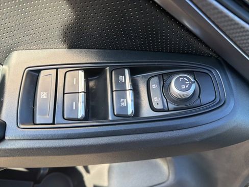 Used 2021 Subaru Crosstrek 2.5i Limited image 21