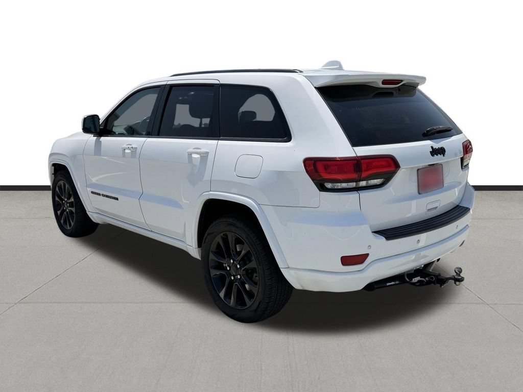 Used 2021 Jeep Grand Cherokee Laredo X RWD image 7