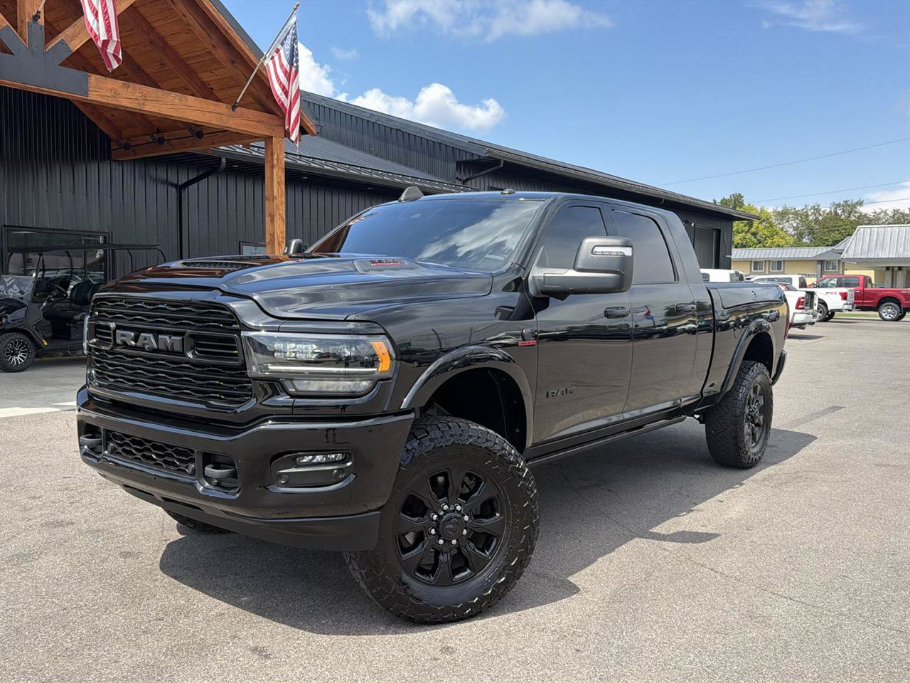 Used 2024 RAM 2500 Limited AWD/4WD image 1