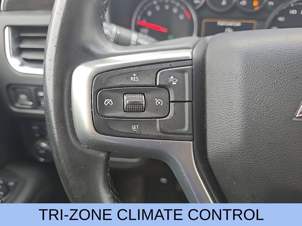 Used 2024 Chevrolet Suburban LS AWD/4WD image 19