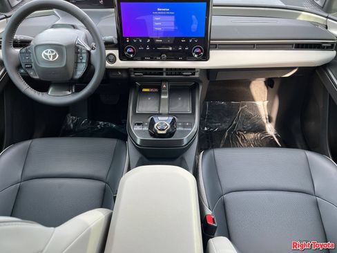 Certified 2026 Toyota bZ FWD image 18
