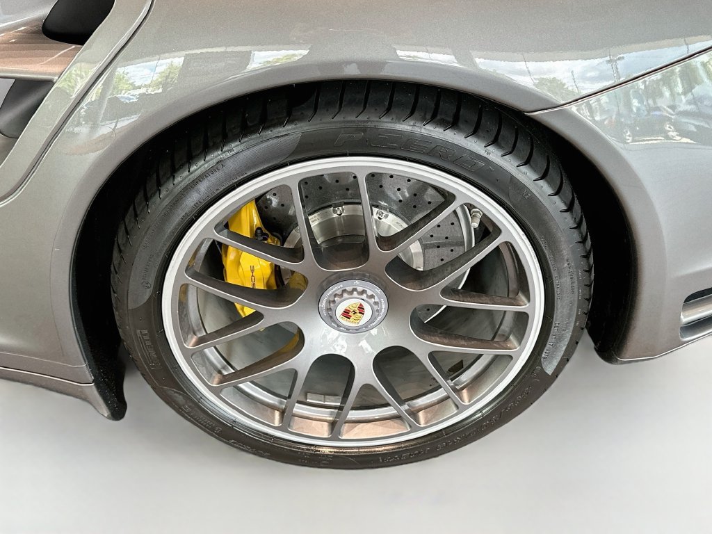 Used 2012 Porsche 911 Turbo S AWD/4WD image 30