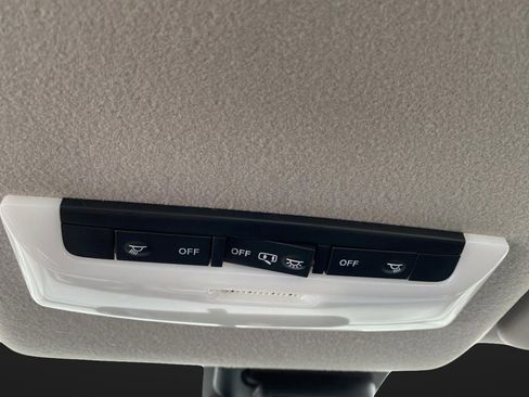 New 2025 Nissan Versa SV w/ Trunk Package image 24