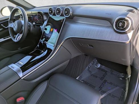Certified 2025 Mercedes-Benz GLC 300 image 23