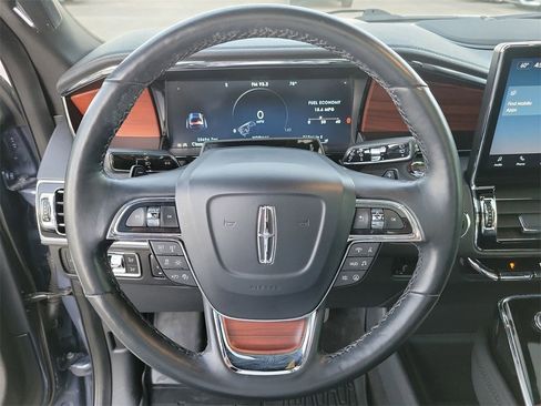 Used 2022 Lincoln Navigator L Reserve image 21