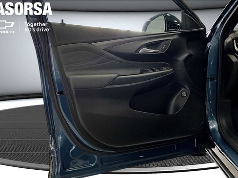 Certified 2024 Buick Envista Sport Touring w/ Convenience I Package FWD image 23