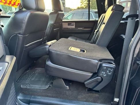 Used 2015 Ford Expedition EL XLT w/ Equipment Group 202A image 22