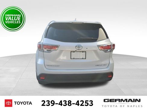 Used 2014 Toyota Highlander Limited Platinum image 8