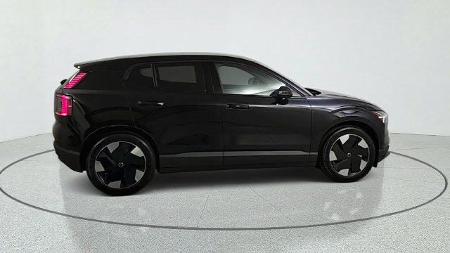 New 2026 Volvo EX30 Ultra w/ Protection Package AWD/4WD image 8