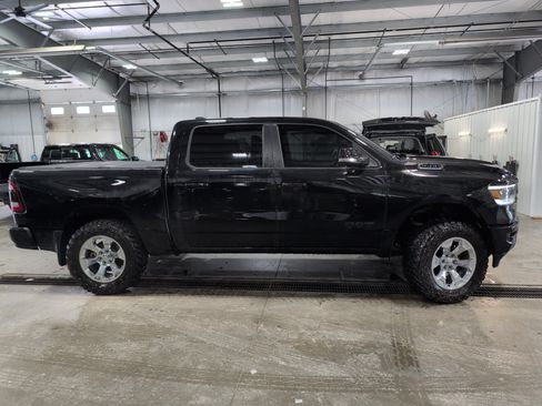 Used 2021 RAM 1500 Big Horn AWD/4WD image 2