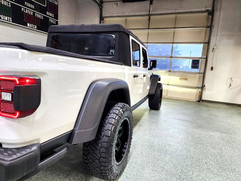 Used 2020 Jeep Gladiator Rubicon w/ LED Lighting Group image 7
