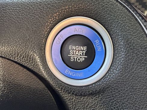 Certified 2023 Chrysler 300 Touring L w/ Popular Equipment Group image 30