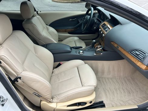 Used 2005 BMW 645Ci Convertible image 15