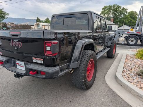 Used 2022 Jeep Gladiator Rubicon w/ LED Lighting Group AWD/4WD image 5