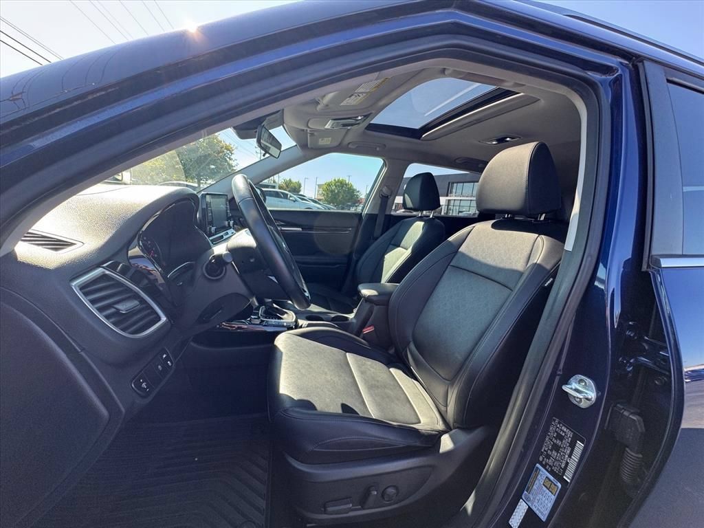 Certified 2021 Kia Seltos EX AWD/4WD image 16