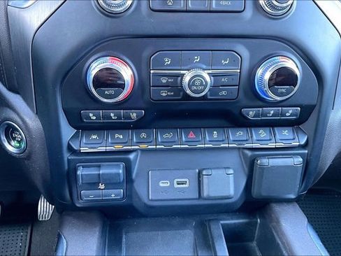 Used 2021 GMC Sierra 1500 Denali w/ Denali Ultimate Package image 24