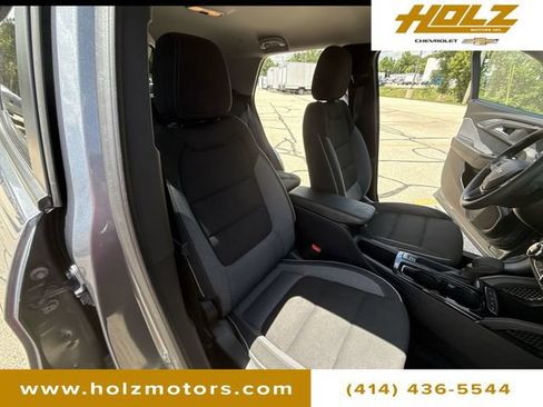 Used 2022 Chevrolet TrailBlazer LT w/ Convenience Package AWD/4WD image 26